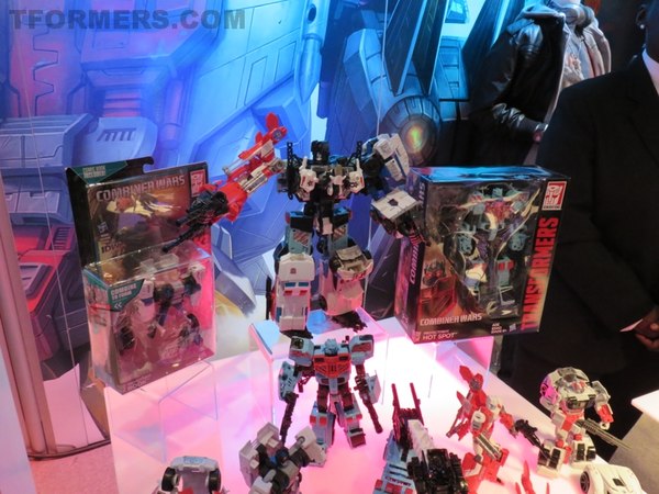 Toy Fair 2015   First Looks At Defensor Combiner Wars Figures Images  (1 of 17)